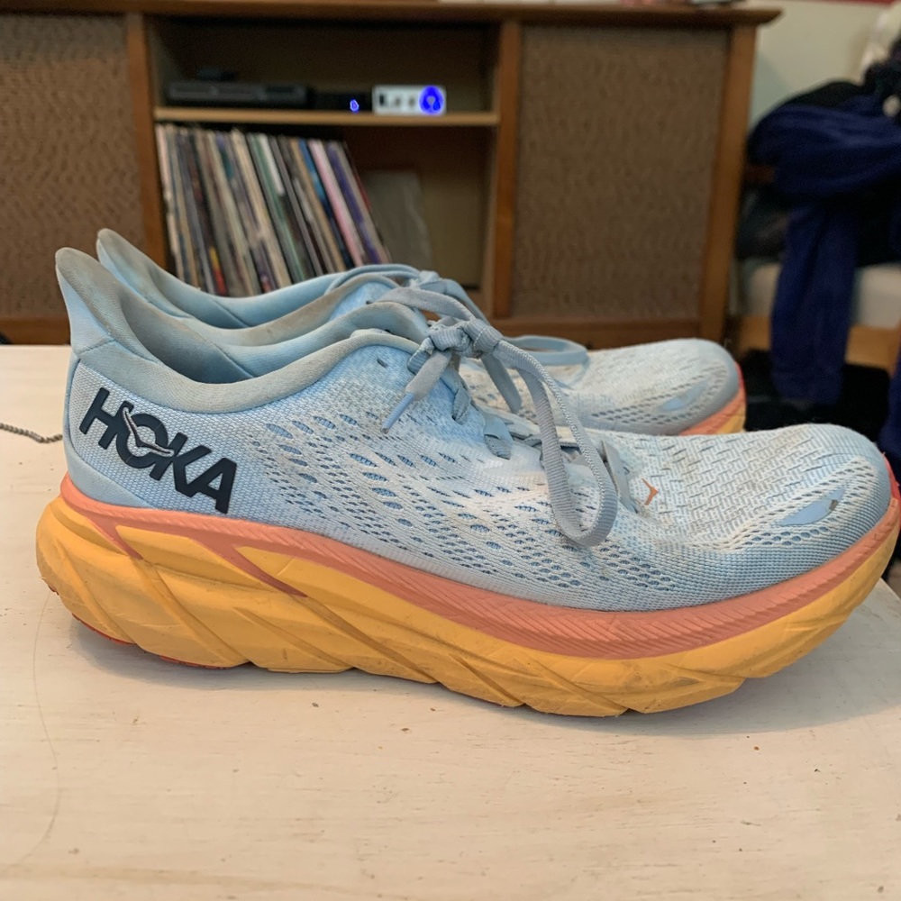 Hoka Clifton 8 womens running shoe